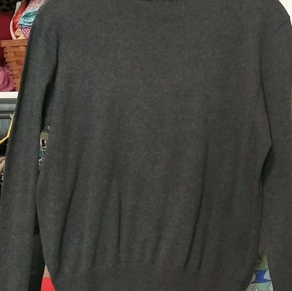 Sweater - Picture 2 of 4